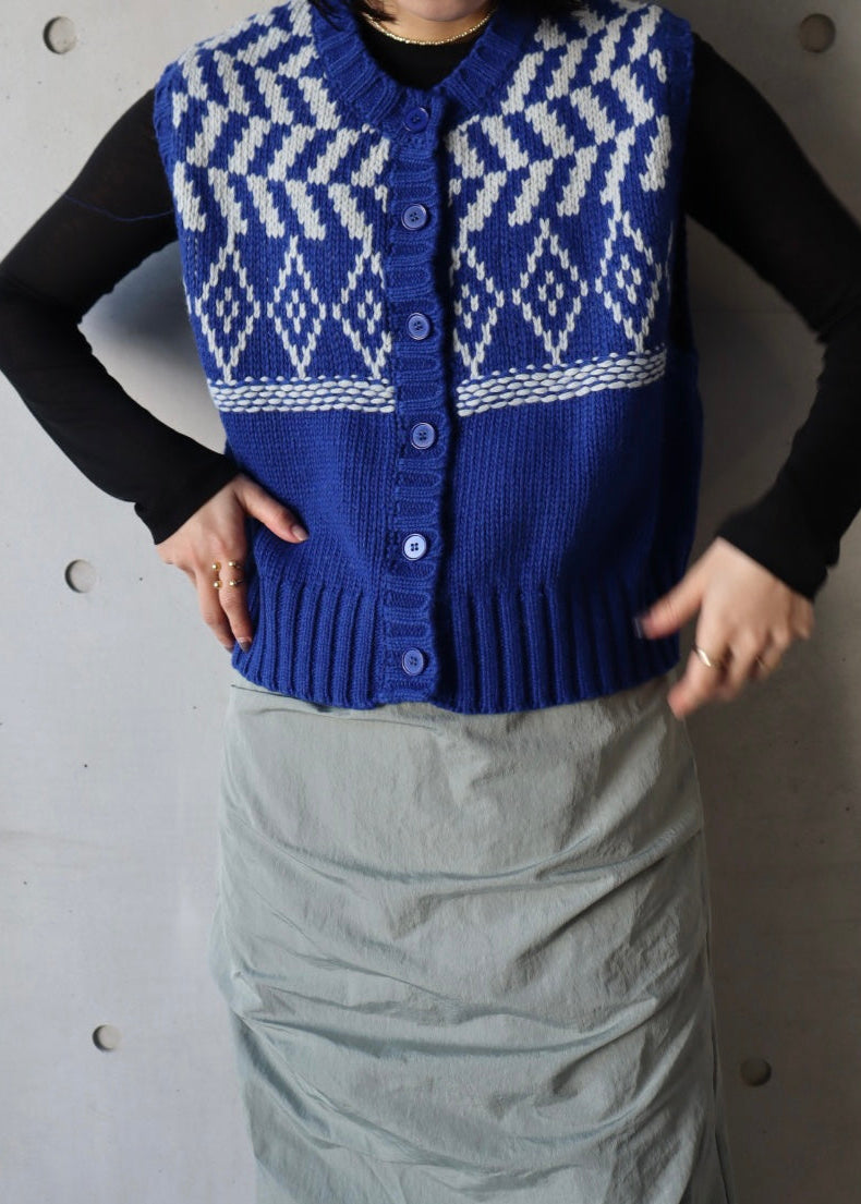 design short knit vest