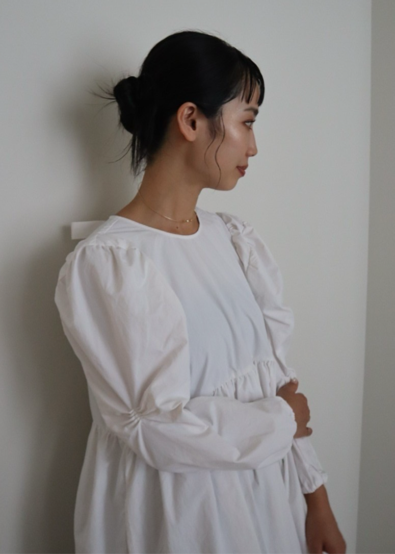 back ribbon mini dress