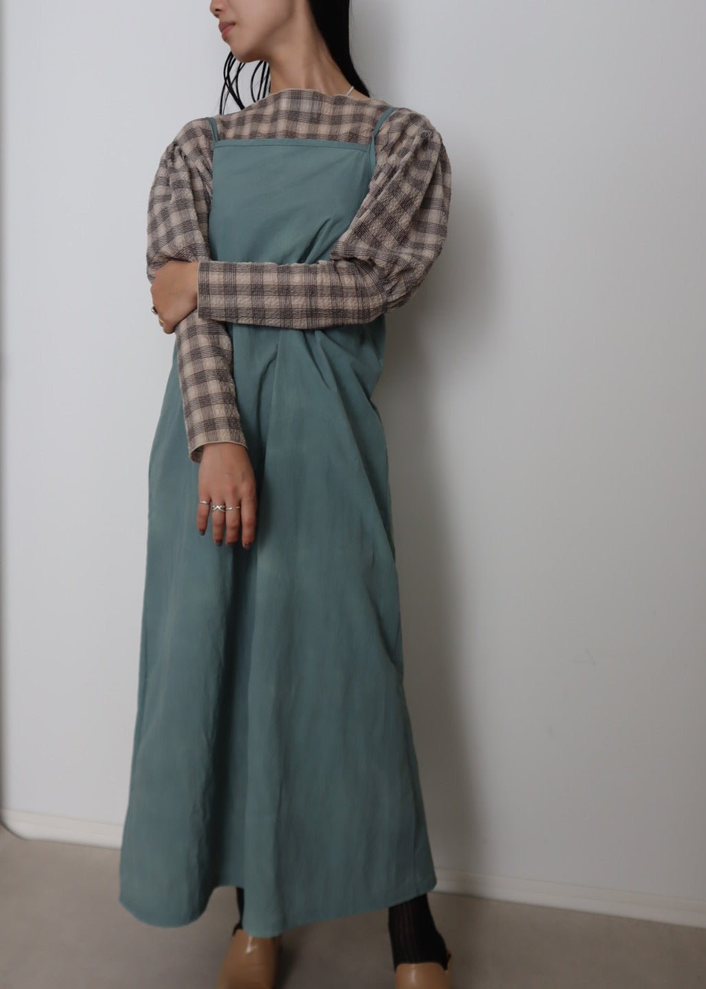 marble color camisole onepiece