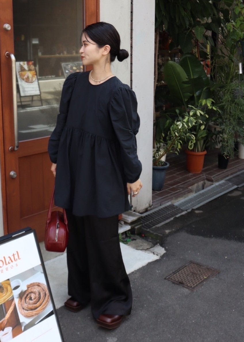 back ribbon mini dress