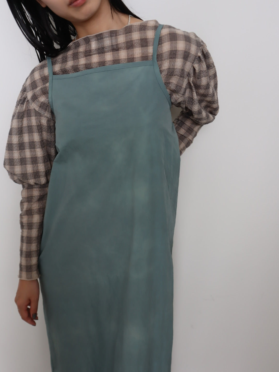 marble color camisole onepiece