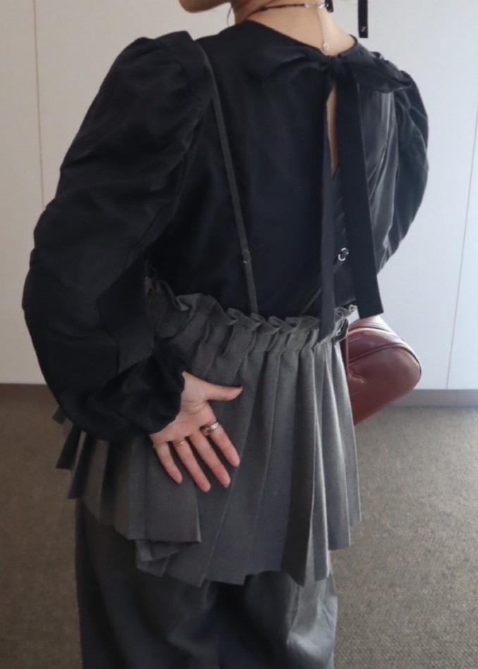 back ribbon mini dress