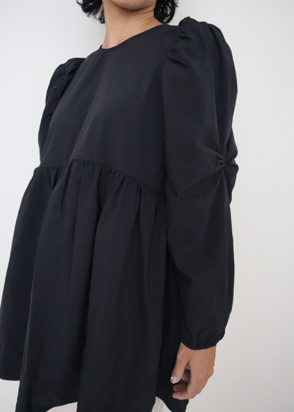 back ribbon mini dress