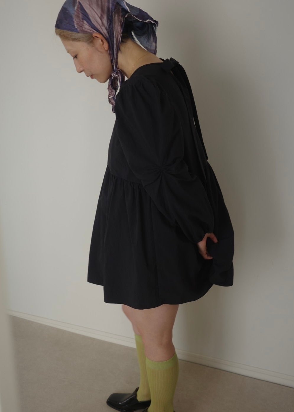 back ribbon mini dress