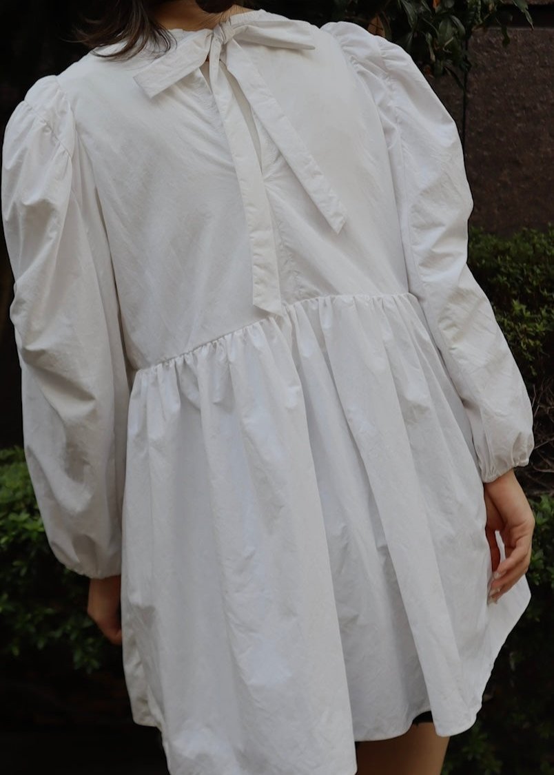 back ribbon mini dress